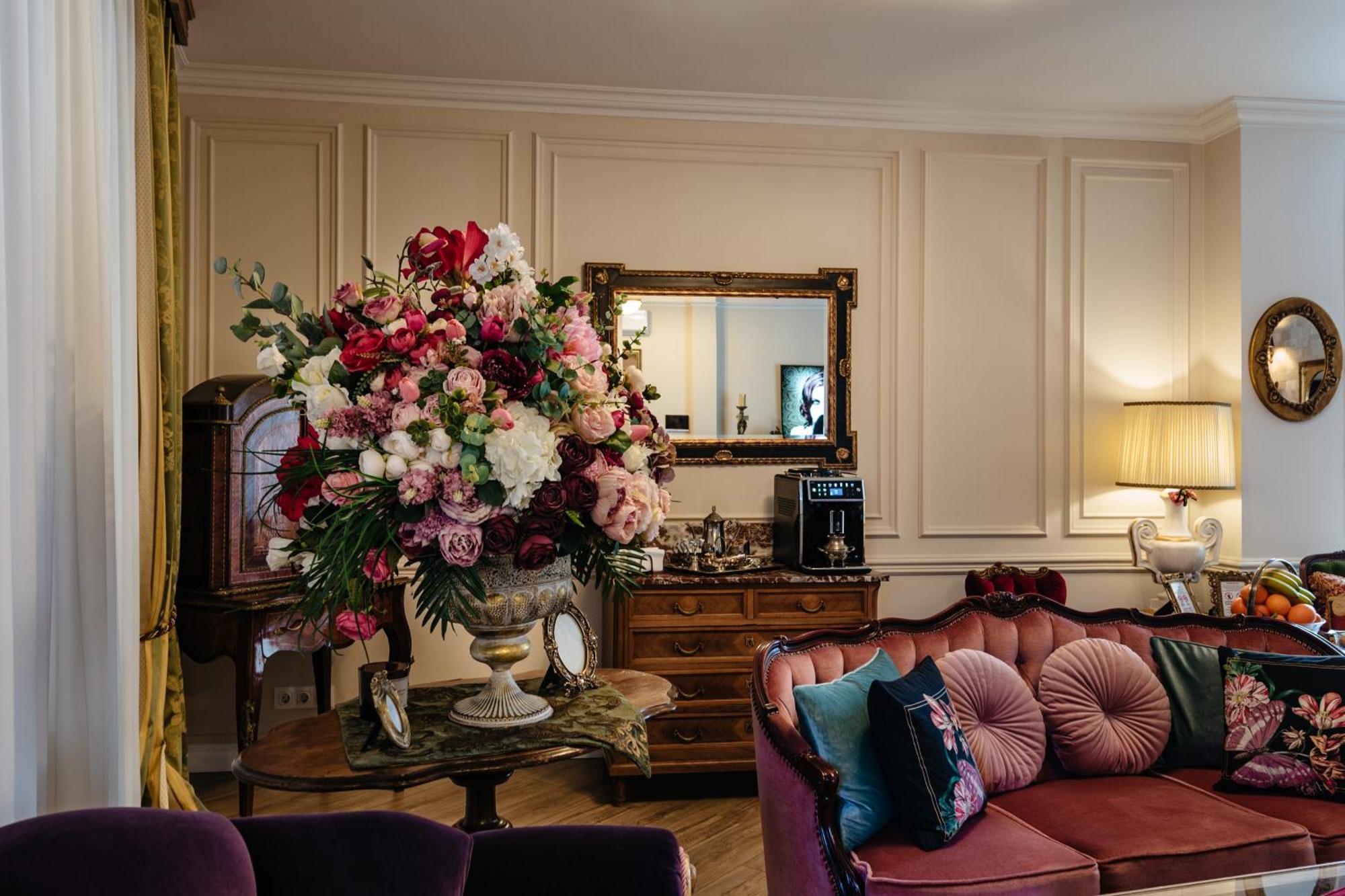 Ateneea Luxury Rooms Kaloşvar Dış mekan fotoğraf